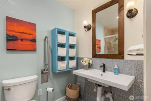428 Harborview Dr SE, Bainbridge Island, WA 98110 - Photo 15