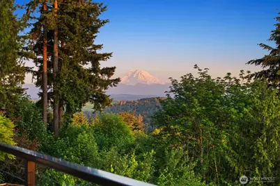 12065 206th Place SE, Issaquah, WA 98027 - Photo 3