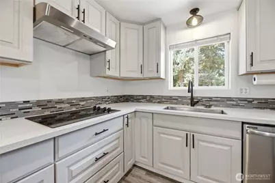 16008 120th Avenue E, Puyallup, WA 98374 - Photo 5