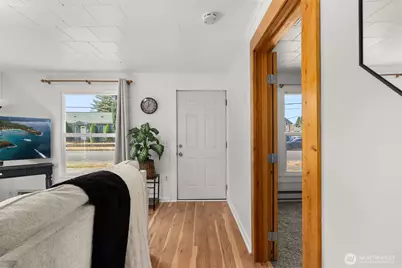 118 N Buckner Street, Centralia, WA 98531 - Photo 5