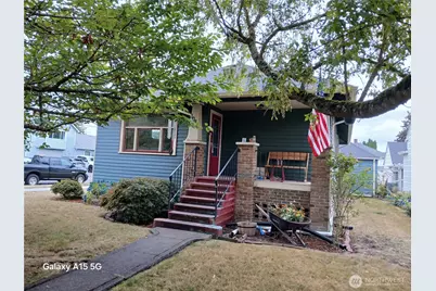 1081 Lafromboise Street, Enumclaw, WA 98022 - Photo 1