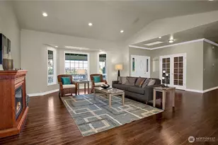 16130 Larch Way, Lynnwood, WA 98007 - Photo 5