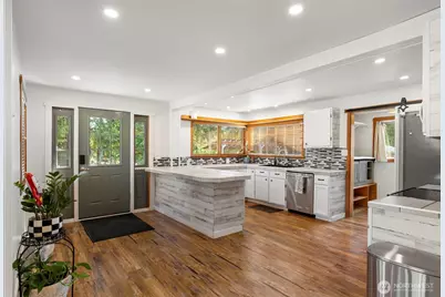 253 NW Lindor Way, Poulsbo, WA 98370 - Photo 5