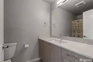 12520 15th Ave NE, Seattle, WA 98125 - Photo 9