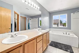 14300 SE 282nd St, Kent, WA 98042 - Photo 17