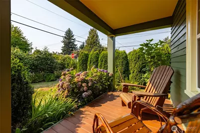 1302 Virginia Street, Mount Vernon, WA 98273 - Photo 3