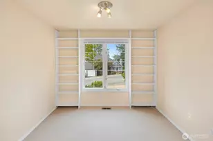 8424 127th Ave SE, Newcastle, WA 98056 - Photo 17