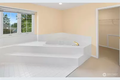 8424 127th Avenue SE, Newcastle, WA 98056 - Photo 23