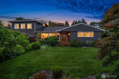 1333 98th Avenue NE, Clyde Hill, WA 98004 - Photo 3