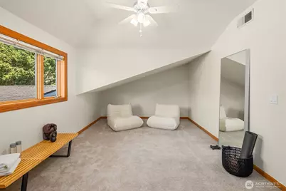 8203 NE Juanita Drive, Kirkland, WA 98033 - Photo 27