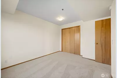 705 N State Street #405, Bellingham, WA 98225 - Photo 29