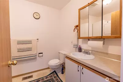 1831 S 308th Street #B, Federal Way, WA 98003 - Photo 23