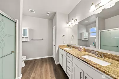 19220 Village Court E, Bonney Lake, WA 98391 - Photo 19