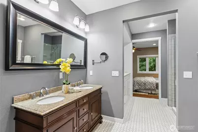10421 324th Place SE, Issaquah, WA 98027 - Photo 19