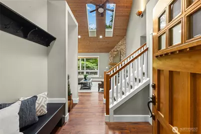 10421 324th Place SE, Issaquah, WA 98027 - Photo 5