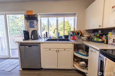 1743 Lafayette Street S, Parkland, WA 98444 - Photo 11