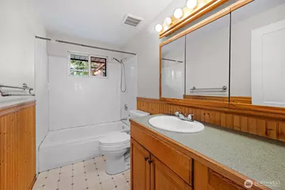 902 Peters Place, Everett, WA 98208 - Photo 15