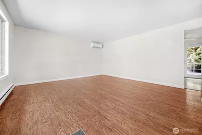 902 Peters Place, Everett, WA 98208 - Photo 3
