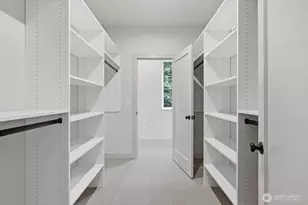 11732 38th Ave NE, Seattle, WA 98115 - Photo 13