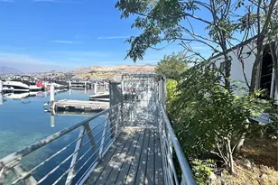 1240 W Woodin Ave, Chelan, WA 98816 - Photo 5