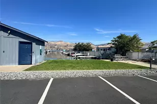 1240 W Woodin Ave, Chelan, WA 98816 - Photo 11