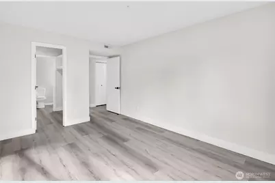 12520 NE 145th Terrace #E33, Kirkland, WA 98034 - Photo 29