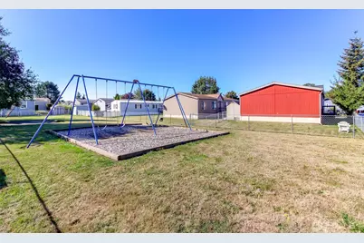 300 Park Avenue #51, Buckley, WA 98321 - Photo 29