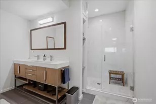 2568 13th Ave W, Seattle, WA 98119 - Photo 17