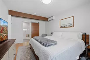 2568 13th Ave W, Seattle, WA 98119 - Photo 15