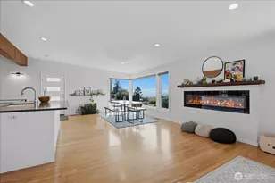 2568 13th Ave W, Seattle, WA 98119 - Photo 9