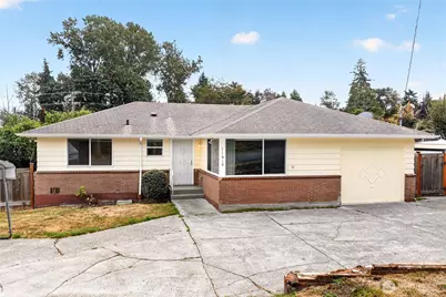 11618 Roseberg Avenue S, Seattle, WA 98168 - Photo 1