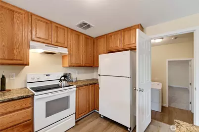 11618 Roseberg Avenue S, Seattle, WA 98168 - Photo 11