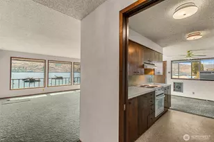 67 Shoreline Ln, Chelan, WA 98816 - Photo 9