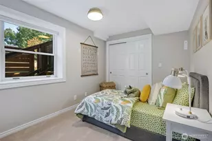 805 33rd Ave E, Seattle, WA 98112 - Photo 25