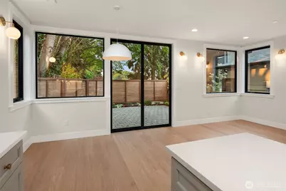 2316 S Forest Street, Seattle, WA 98144 - Photo 5