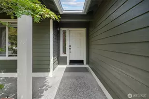 6715 176th St Ct E, Puyallup, WA 98375 - Photo 3