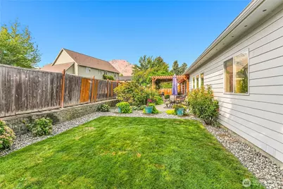 1635 Washington Street, Wenatchee, WA 98801 - Photo 13