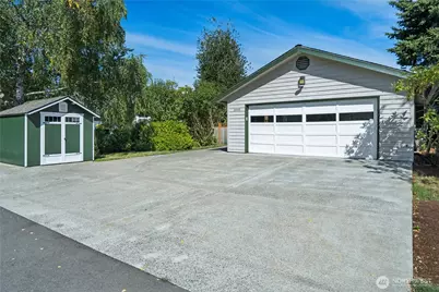 2045 173rd Avenue NE, Redmond, WA 98052 - Photo 1