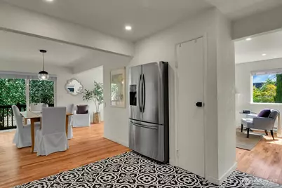 2353 Federal Avenue E, Seattle, WA 98102 - Photo 7