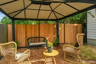 2353 Federal Ave E, Seattle, WA 98102 - Photo 19
