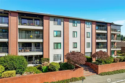 2858 32nd Avenue W #202, Seattle, WA 98199 - Photo 1