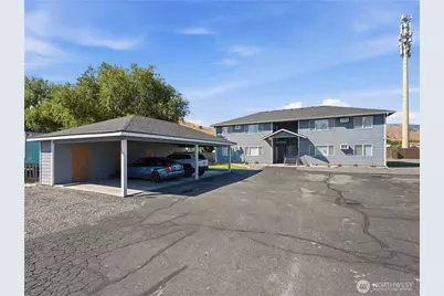 1632 Cross Street #1, Wenatchee, WA 98801 - Photo 1