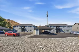 1632 Cross St, Wenatchee, WA 98801 - Photo 3