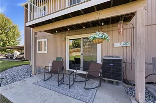 128 S Western Ave, Wenatchee, WA 98801 - Photo 7