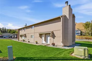 128 S Western Ave, Wenatchee, WA 98801 - Photo 5