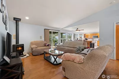 37399 Buck Rd N E, Hansville, WA 98340 - Photo 5