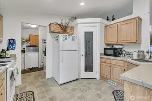 930 Trosper Road SW, Tumwater, WA 98512 - Photo 9