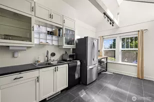 235 Percival St NW, Olympia, WA 98502 - Photo 19