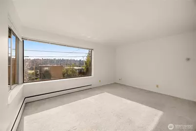 2822 14th Avenue W, Seattle, WA 98119 - Photo 11