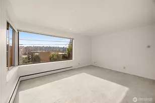 2822 14th Ave W, Seattle, WA 98119 - Photo 11